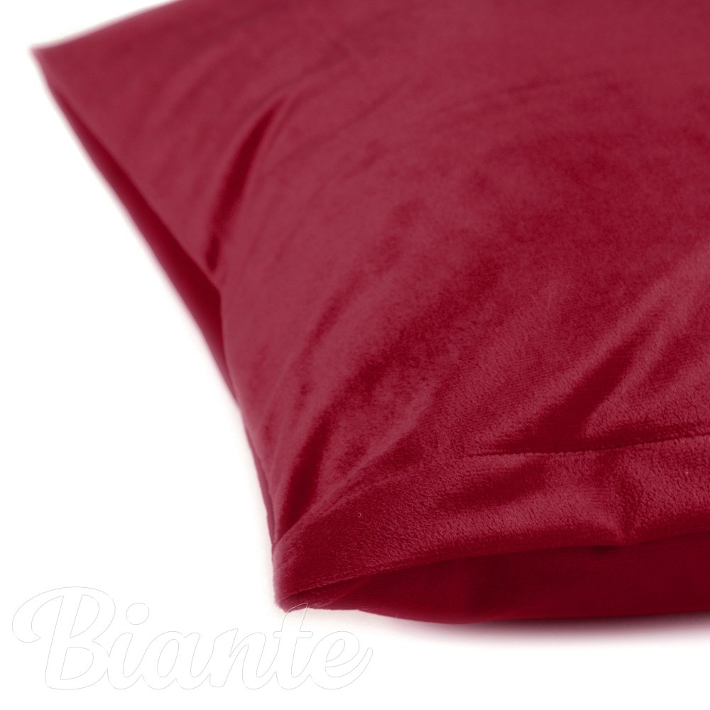 Sametový povlak na polštář Velvet Premium SVP-007 Malinově červený - detail 2 - Biante.cz Sametový povlak na polštář Velvet Premium SVP-007 Malinově červený - detail 2 - Biante.cz