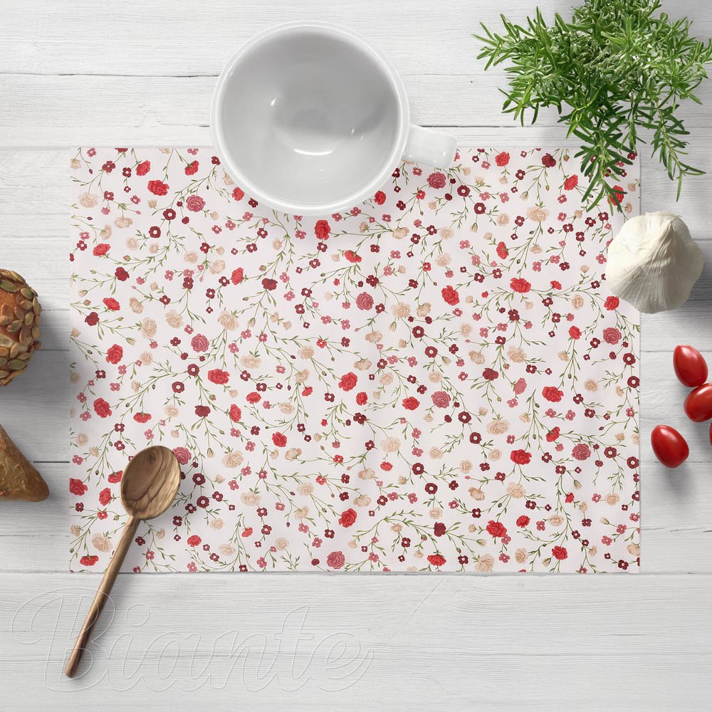 Bavlněné prostírání na stůl Sandra SA-719 Červeno-béžové drobné květiny na bílém - Biante.cz