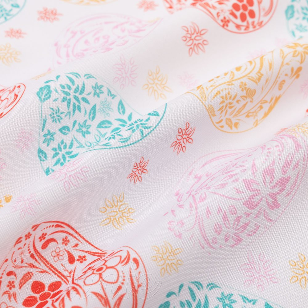 Velikonoční teflonová látka na ubrusy TF-106 Barevné kraslice na bílém - šířka 155 cm - detail 2 - Biante.cz