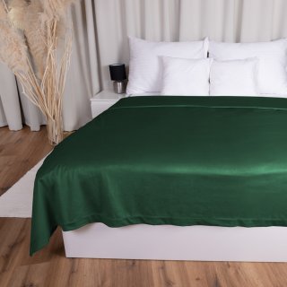 Sametový přehoz na postel Velvet Premium SVP-012 Zelený - Biante.cz Sametový přehoz na postel Velvet Premium SVP-012 Zelený - Biante.cz