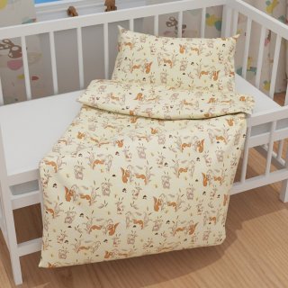 Detské bavlnené posteľné obliečky do postieľky Sandra SA-700 Veveričky a ježkovia na svetlo vanilkovom - detail 1 - Biante.sk