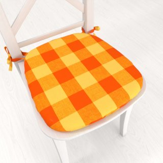Oblý bavlněný podsedák Olivia OL-003 Oranžovo-žlutá kostka velká - 39x37x3 cm - Biante.cz