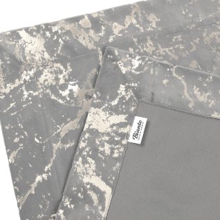 Sametový přehoz/běhoun na postel Isabela IBL-015 Zlatý mramor na světle šedém - detail 1 - Biante.cz Sametový přehoz/běhoun na postel Isabela IBL-015 Zlatý mramor na světle šedém - detail 1 - Biante.cz