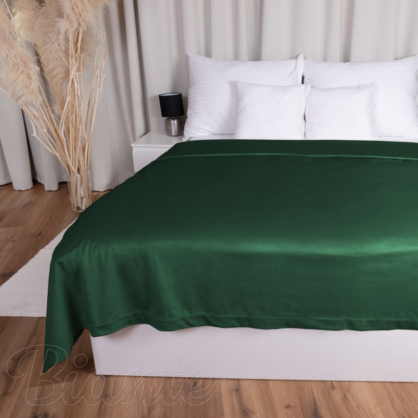 Sametový přehoz na postel Velvet Premium SVP-012 Zelený - Biante.cz