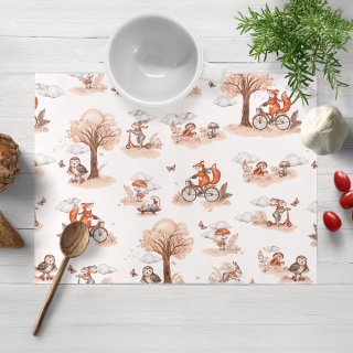 Detské bavlnené prestieranie na stôl Sandra SA-696 Líšky na bicykloch - hnedé na bielom - Biante.sk Detské bavlnené prestieranie na stôl Sandra SA-696 Líšky na bicykloch - hnedé na bielom - Biante.sk