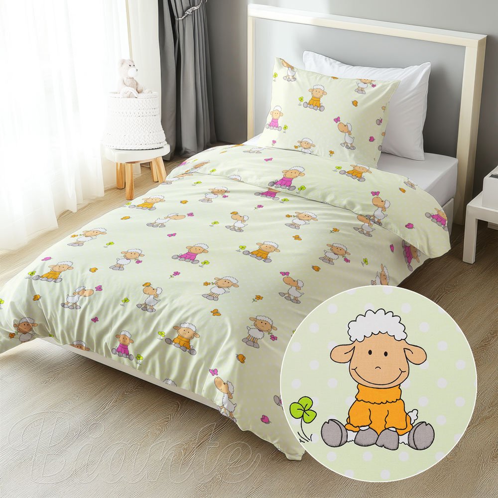 Dětské bavlněné ložní povlečení Sandra SA-729 Veselé ovečky na světle zeleném puntíkovaném - Biante.cz