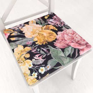 Zamatový štvorcový podsedák Tamara TMR-019 Záhradné kvety na čiernom - 38x38x3 cm - Biante.sk