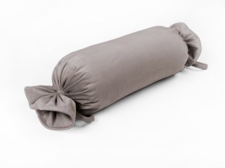 Zamatový vankúš valec bonbon Velvet Prémium SVP-015 Latte - Biante.sk Zamatový vankúš valec bonbon Velvet Prémium SVP-015 Latte - Biante.sk
