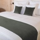 Sametový přehoz/běhoun na postel Velvet Premium SVP-021 Tmavě šedozelený - Biante.cz