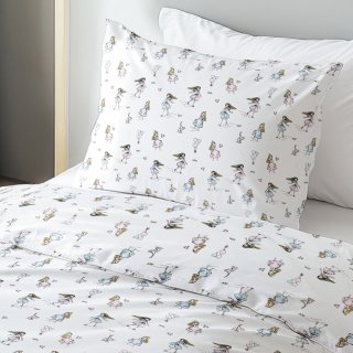 Detské bavlnené posteľné obliečky Sandra SA-261 Krasokorčuliarky na krémovom - detail 1 - Biante.sk Detské bavlnené posteľné obliečky Sandra SA-261 Krasokorčuliarky na krémovom - detail 1 - Biante.sk