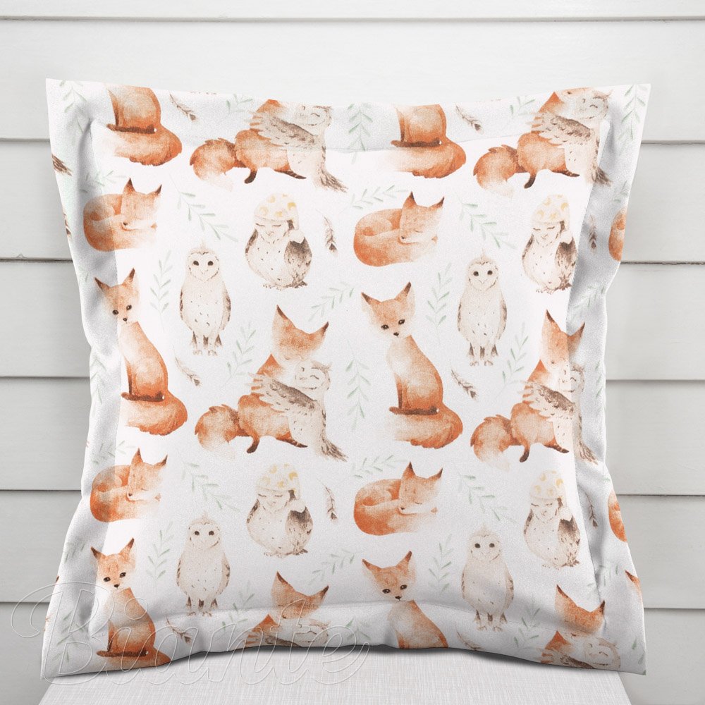 Dětský bavlněný povlak na polštář s lemem Sandra SA-523 Lišky a sovy na bílém - Biante.cz