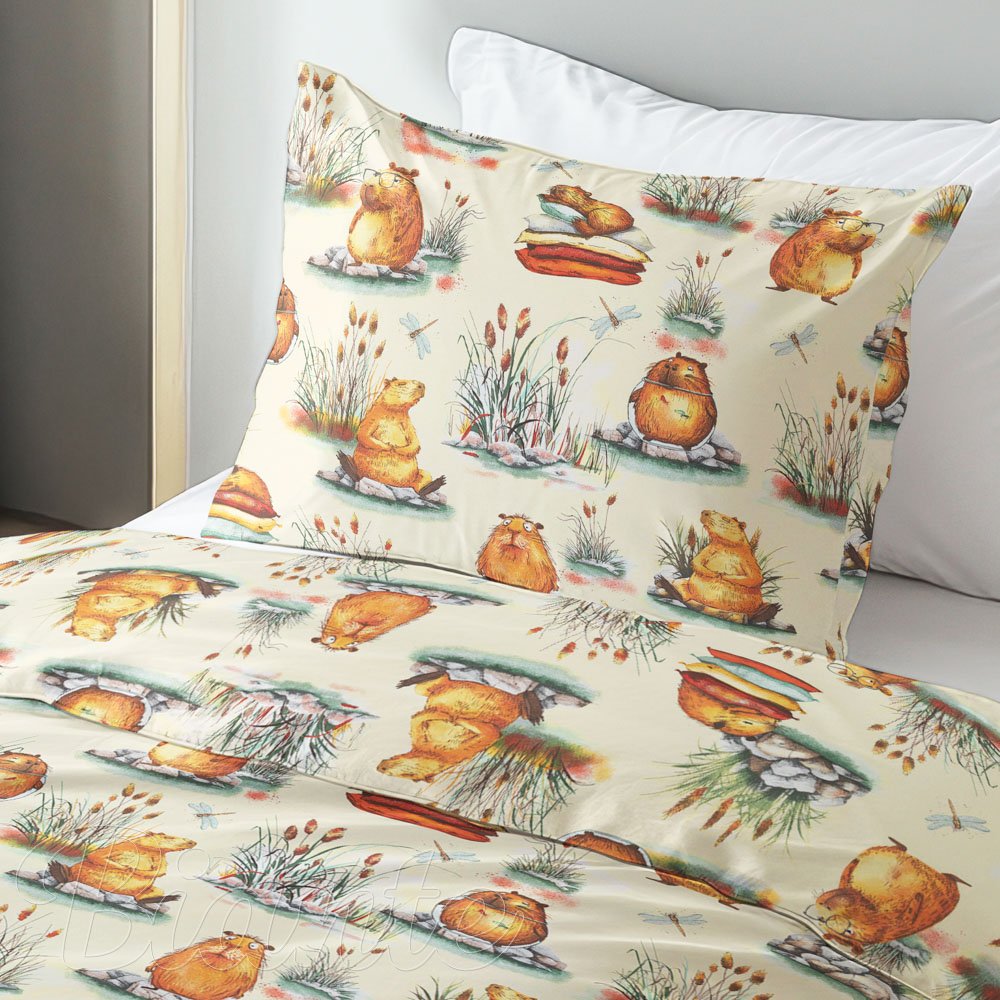 Dětské bavlněné ložní povlečení Sandra SA-710 Kapybary na krémovém - detail 1 - Biante.cz