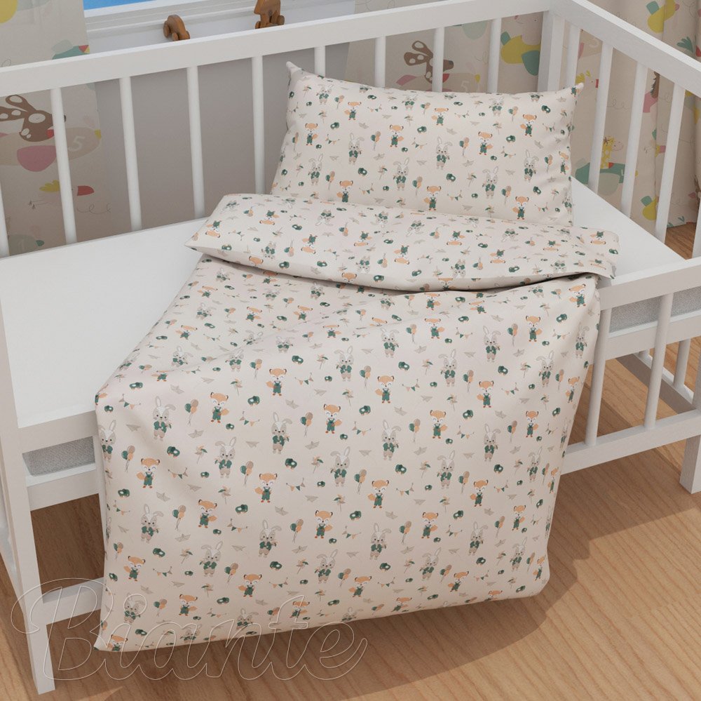 Dětské bavlněné povlečení do postýlky Sandra SA-701 Zajíčci a lišky s balónky - zelené na světle béžovém - detail 1 - Biante.cz