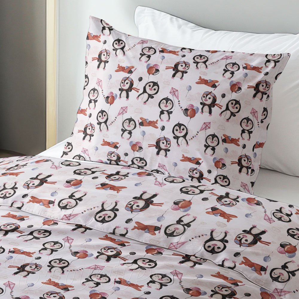Detské bavlnené posteľné obliečky Sandra SA-647 Tučniačiky s hnedými lietadielkami na bielom - detail 1 - Biante.sk