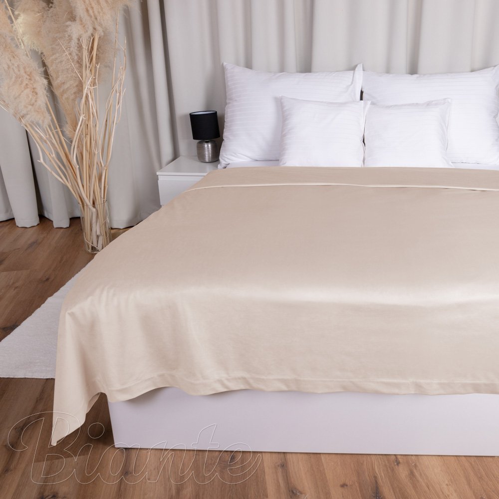 Sametový přehoz na postel Velvet Premium SVP-020 Béžový - Biante.cz