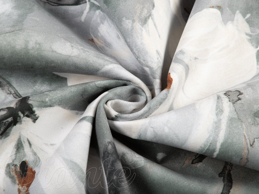 Sametová látka Tamara TMR-016 Designové květiny na šedozeleném - šířka 155 cm - detail 1 - Biante.cz Sametová látka Tamara TMR-016 Designové květiny na šedozeleném - šířka 155 cm - detail 1 - Biante.cz