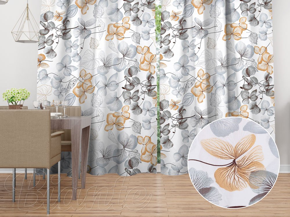 Bavlněný závěs Sandra SA-367 Šedo-oranžové květy na bílém - Biante.cz