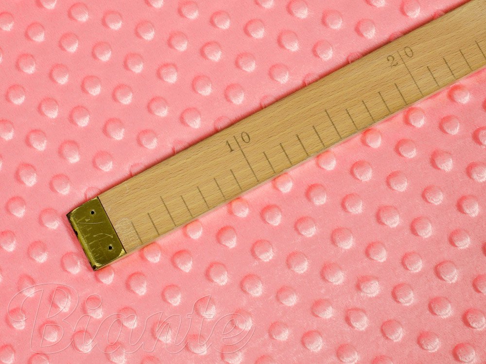 Dětská látka Minky 3D puntíky MKP-036 Korálově růžová - šířka 150 cm - detail 5 - Biante.cz Dětská látka Minky 3D puntíky MKP-036 Korálově růžová - šířka 150 cm - detail 5 - Biante.cz