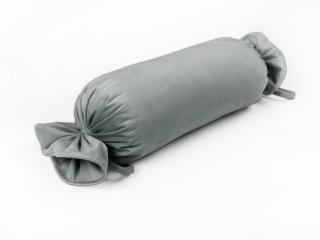 Zamatový vankúš valec bonbon Velvet Prémium SVP-046 Svetlo sivý - Biante.sk