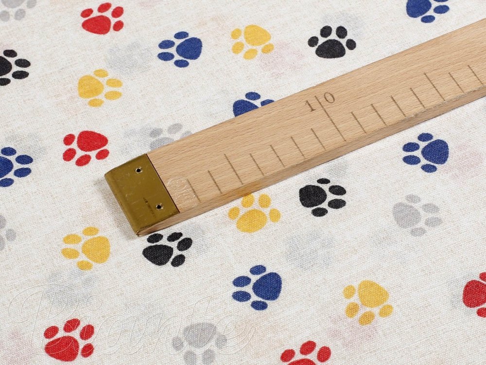 Dětská dekorační látka Leona LN-012 Barevné tlapky na krémovém - šířka 140 cm - detail 2 - Biante.cz Dětská dekorační látka Leona LN-012 Barevné tlapky na krémovém - šířka 140 cm - detail 2 - Biante.cz