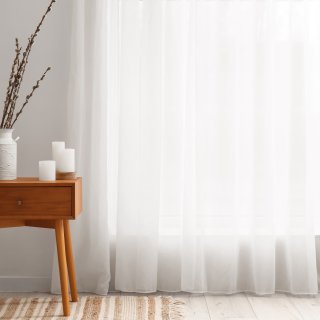 Voál krémově bílý hladký s olůvkem ZAC-003 výška 295 cm - Biante.cz