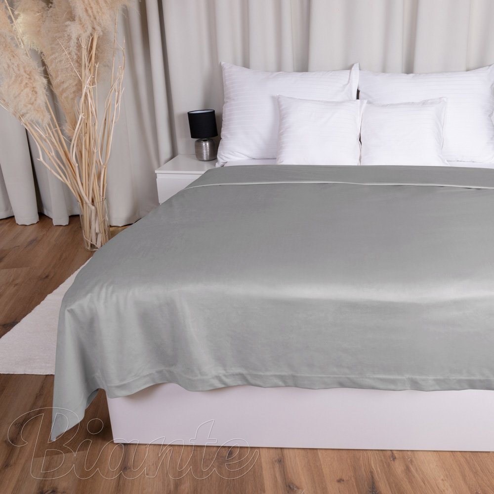 Sametový přehoz na postel Velvet Premium SVP-039 Šedý - Biante.cz
