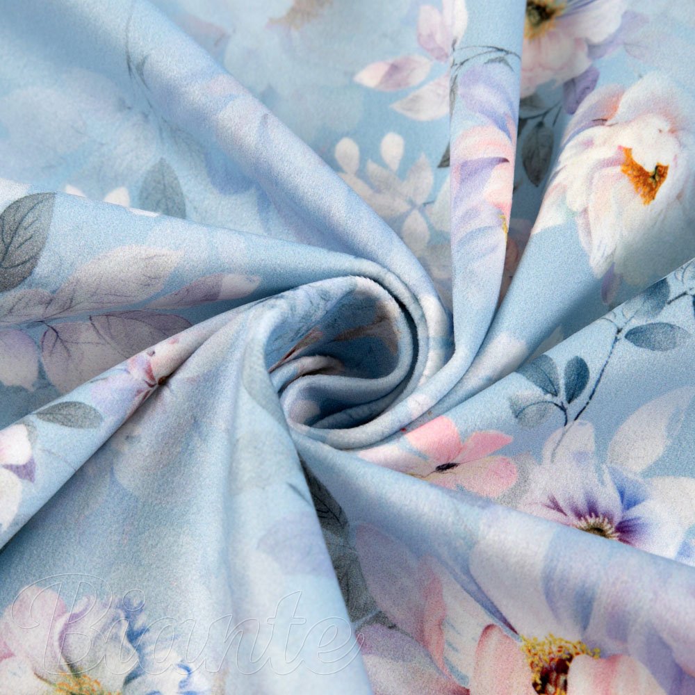 Zamatová látka Tamara TMR-044 Jarné kvety na nebesky modrom - šírka 140 cm - detail 2 - Biante.sk