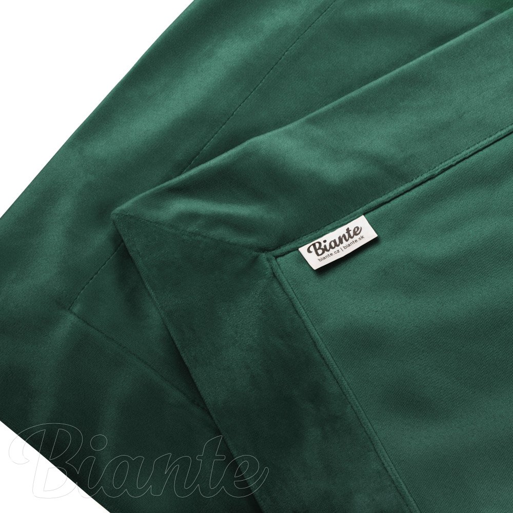 Sametový přehoz na postel Velvet Premium SVP-044 Lesní zelená - detail 3 - Biante.cz