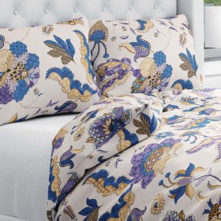 Bavlnené posteľné obliečky Sandra SA-539 Modro-fialové orientálne kvety na svetlo béžovom - Biante.sk Bavlnené posteľné obliečky Sandra SA-539 Modro-fialové orientálne kvety na svetlo béžovom - Biante.sk