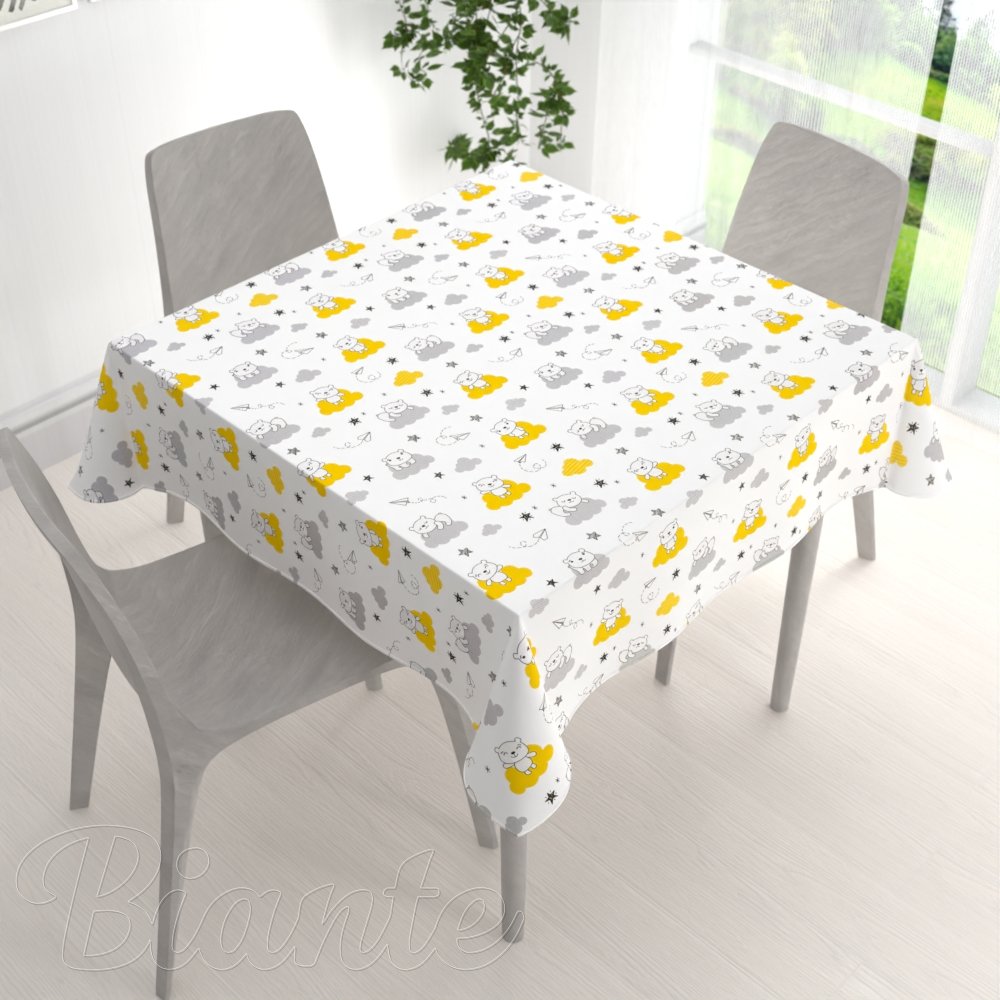 Dětský bavlněný čtvercový ubrus Sandra SA-725 Medvídci na žluto-šedých mráčcích na bílém - detail 1 - Biante.cz