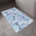 Kúpeľňová penová rohož / predložka PRO-112 Delfíny v modrofialovom mori - metráž šírka 65 cm - detail 1 - Biante.sk