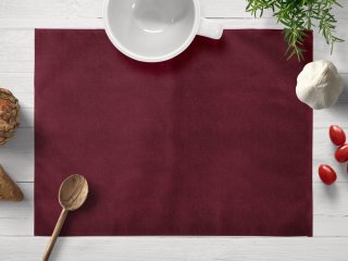 Sametové prostírání na stůl Velvet Premium SVP-010 Tmavě vínové - Biante.cz Sametové prostírání na stůl Velvet Premium SVP-010 Tmavě vínové - Biante.cz