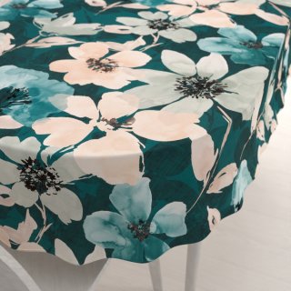 Sametový oválný ubrus Tamara TMR-027 Velké květy na tmavě zeleném - Biante.cz