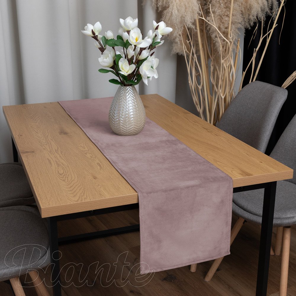Zamatový behúň na stôl Velvet Prémium SVP-031 Tmavo staroružový - detail 1 - Biante.sk