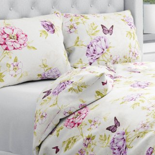 Bavlněné ložní povlečení Sandra SA-532 Fialové květiny s motýlky na světle krémovém - Biante.cz Bavlněné ložní povlečení Sandra SA-532 Fialové květiny s motýlky na světle krémovém - Biante.cz
