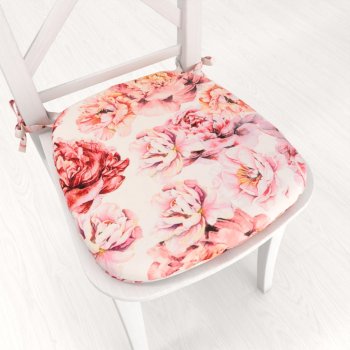 Sametový oblý podsedák Tamara TMR-041 Růžovo-červené pivoňky na bílém - 39x37x3 cm - Biante.cz Sametový oblý podsedák Tamara TMR-041 Růžovo-červené pivoňky na bílém - 39x37x3 cm - Biante.cz