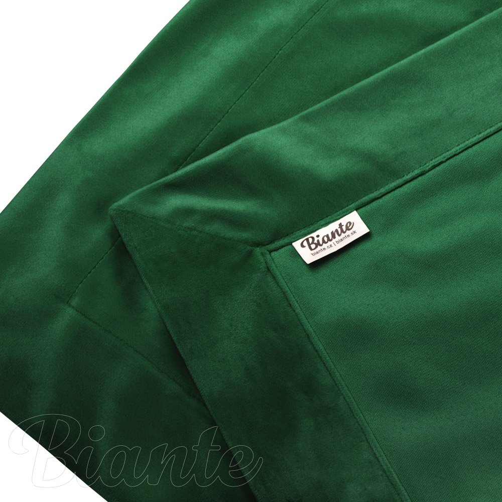 Sametový přehoz na postel Velvet Premium SVP-032 Zelený - detail 3 - Biante.cz Sametový přehoz na postel Velvet Premium SVP-032 Zelený - detail 3 - Biante.cz