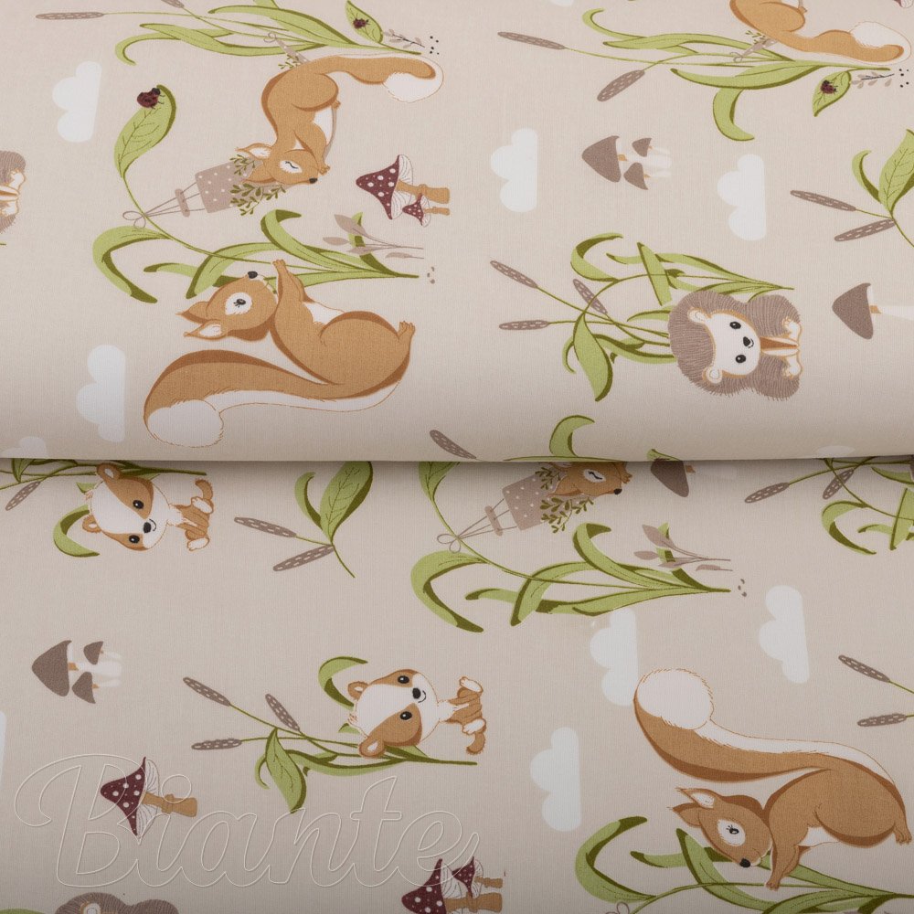 Dětská bavlněná látka/plátno Sandra SA-695 Veverky a ježci na světle béžovém - šířka 160 cm - detail 2 - Biante.cz