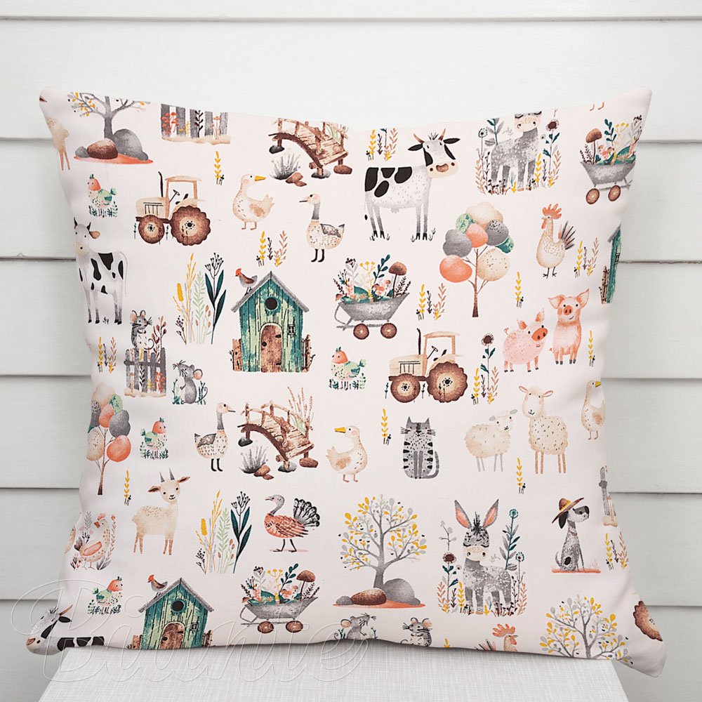 Dětský bavlněný povlak na polštář Sandra SA-563 Zvířátka na farmě na bílém - Biante.cz