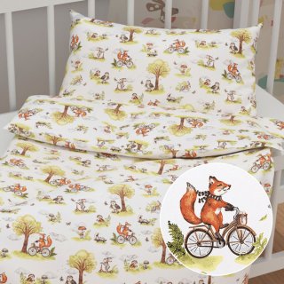 Detské bavlnené posteľné obliečky do postieľky Sandra SA-697 Líšky na bicykloch - zelené na bielom - Biante.sk Detské bavlnené posteľné obliečky do postieľky Sandra SA-697 Líšky na bicykloch - zelené na bielom - Biante.sk