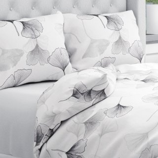 Bavlnené posteľné obliečky Sandra SA-512 Sivo-biele ginkgo listy na bielom - Biante.sk