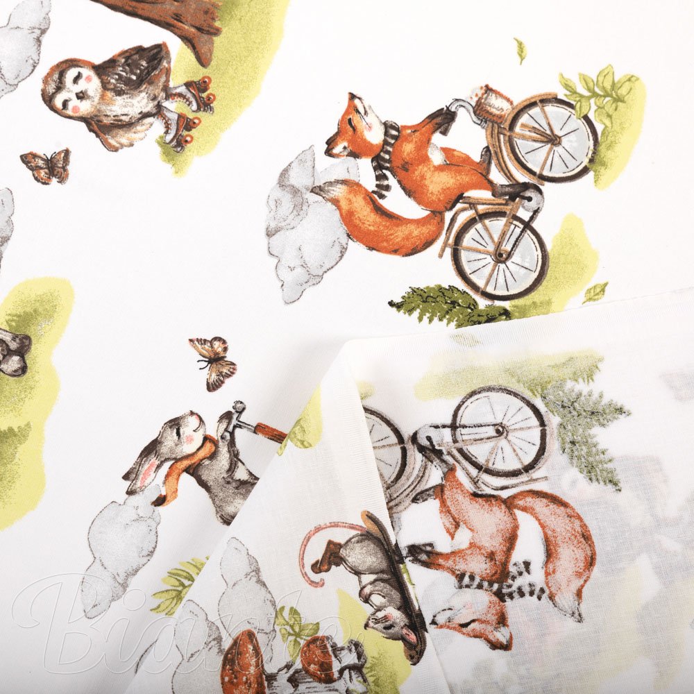 Dětská bavlněná látka/plátno Sandra SA-697 Lišky na kolách - zelené na bílém - šířka 160 cm - detail 4 - Biante.cz