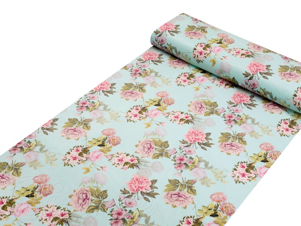 Sametová látka Tamara TMR-038 Růžová zahrada na světle modrém - šířka 140 cm - detail 1 - Biante.cz Sametová látka Tamara TMR-038 Růžová zahrada na světle modrém - šířka 140 cm - detail 1 - Biante.cz