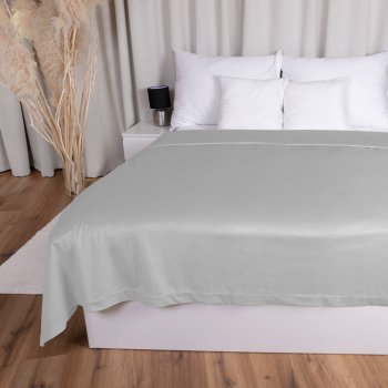 Zamatový prehoz na posteľ Velvet Prémium SVP-027 Svetlo sivý - Biante.sk Zamatový prehoz na posteľ Velvet Prémium SVP-027 Svetlo sivý - Biante.sk
