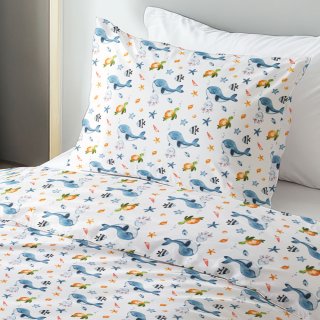 Detské bavlnené posteľné obliečky Sandra SA-660 Modré veľryby a morské zvieratká na bielom - detail 1 - Biante.sk Detské bavlnené posteľné obliečky Sandra SA-660 Modré veľryby a morské zvieratká na bielom - detail 1 - Biante.sk