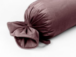 Zamatový vankúš valec bonbon Velvet Prémium SVP-019 Hnedofialový - detail 1 - Biante.sk Zamatový vankúš valec bonbon Velvet Prémium SVP-019 Hnedofialový - detail 1 - Biante.sk