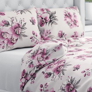 Bavlnené posteľné obliečky Sandra SA-623 Lila orchidey na bielom - Biante.sk Bavlnené posteľné obliečky Sandra SA-623 Lila orchidey na bielom - Biante.sk