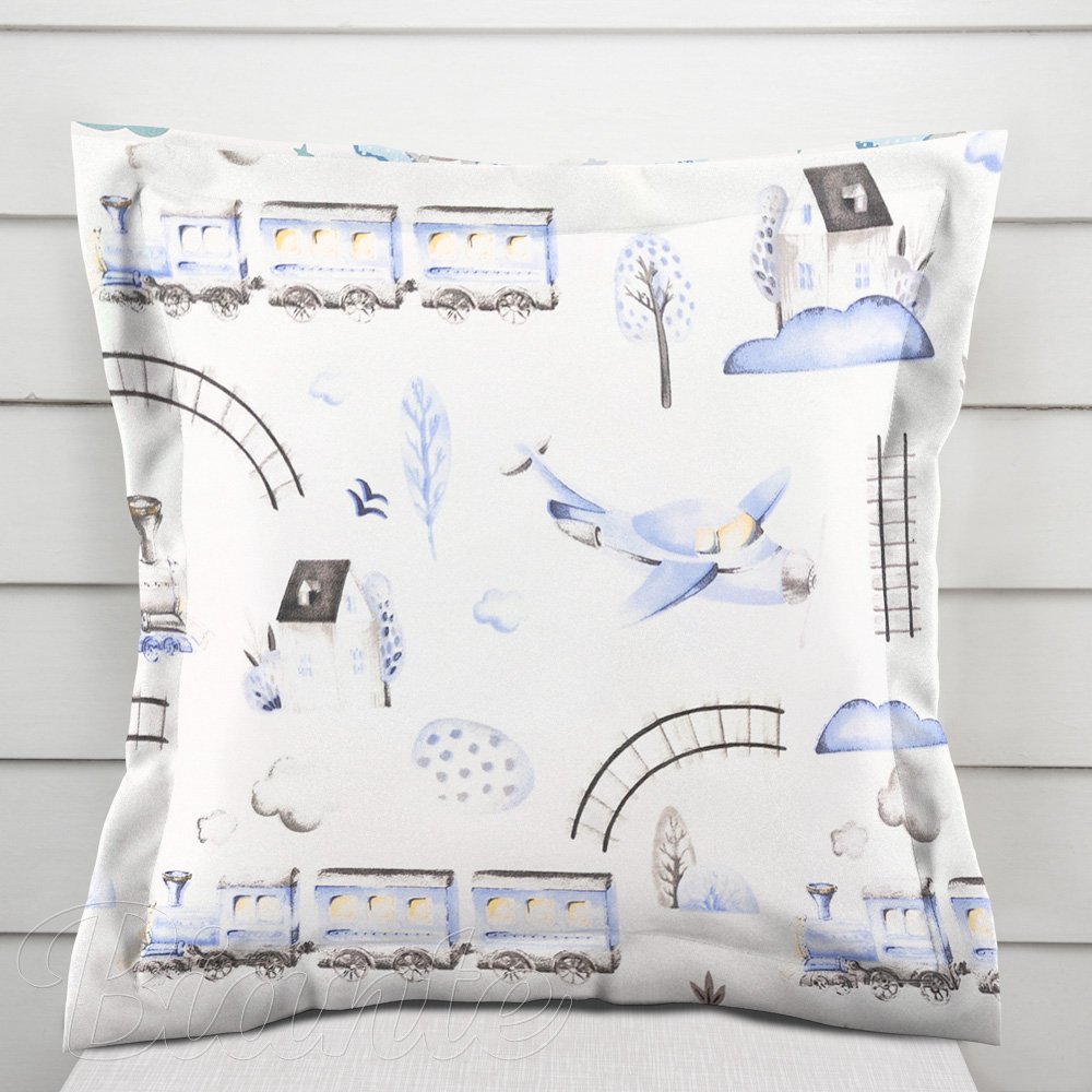 Dětský bavlněný povlak na polštář s lemem Sandra SA-690 Modré vláčky s letadýlky na bílém - Biante.cz