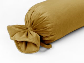 Sametový polštář válec bonbon SV-009 Okrový - detail 1 - Biante.cz Sametový polštář válec bonbon SV-009 Okrový - detail 1 - Biante.cz