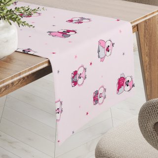 Dětský bavlněný běhoun na stůl Sandra SA-726 Růžové sovičky na bledě růžovém - Biante.cz